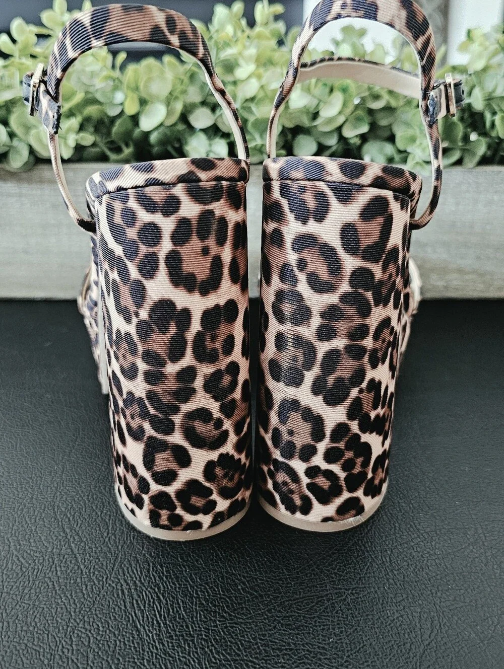 ANTONIO MELANI Leopard Platform Block Heel Sandal Shoes Tan/Black Women's Sz 9.5